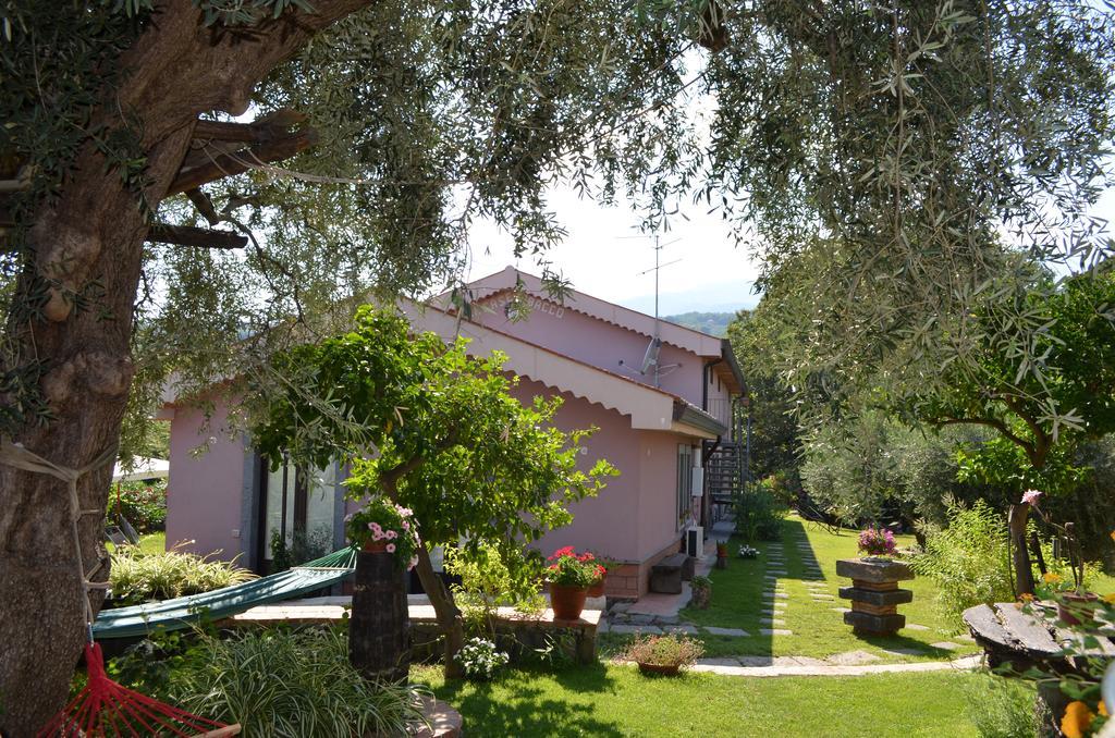 Le Case Di Bacco Santa Venerina Zimmer foto