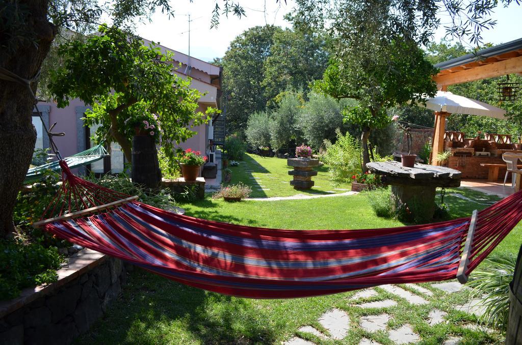 Le Case Di Bacco Santa Venerina Zimmer foto