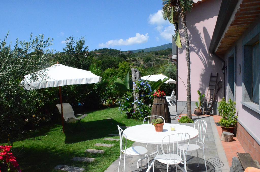 Le Case Di Bacco Santa Venerina Zimmer foto