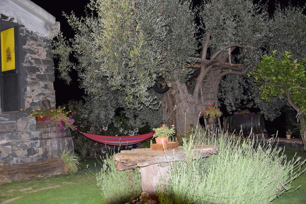 Le Case Di Bacco Santa Venerina Zimmer foto